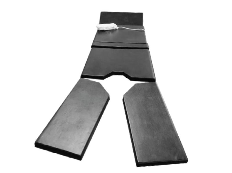 Solid PU Mattress Molded, seamless with easy velcro press ﬁxation (Easy to detach from the top)